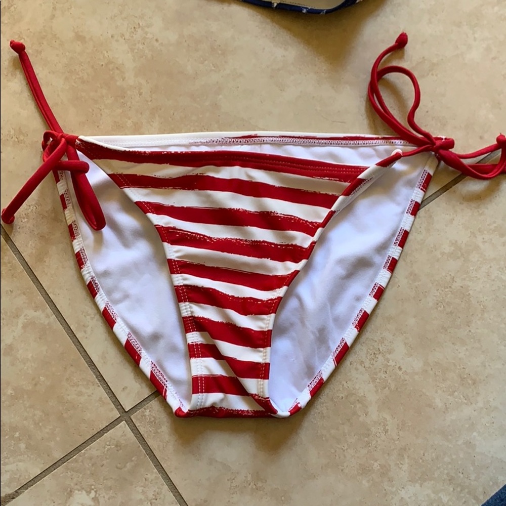 Bathing Suit - Picture 4 of 4